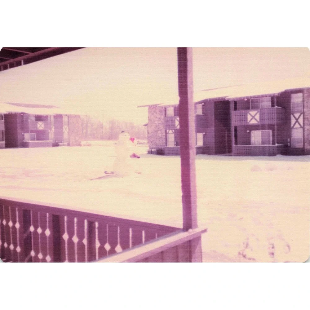 Vintage 1970s Snowy USAF Base Housing Winter Lot of 7 Photos 3.5x5 - Picture 4 of 7